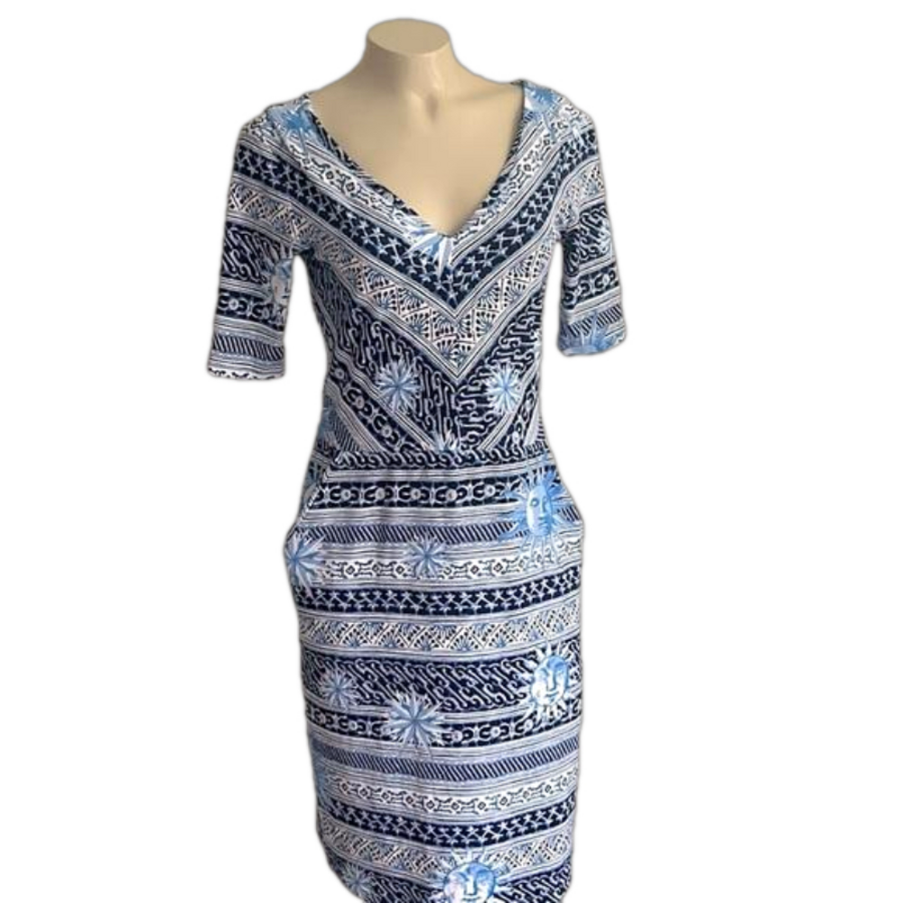 J. McLaughlin Catalina cloth Sun/ moon v-neck /back dress SM